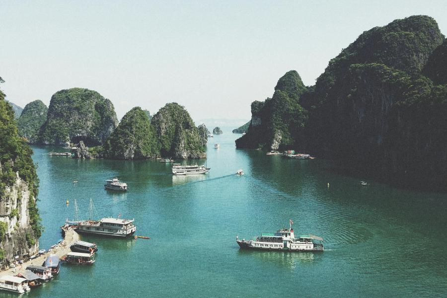 Ho Chi Minh - Ha Long  - Da Nang  - Hanoi